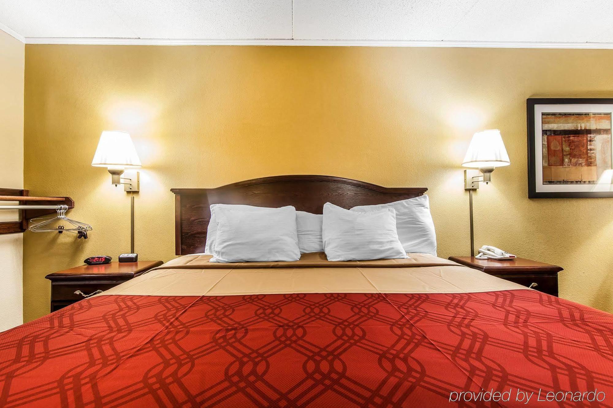 לנור סיטי Econo Lodge מראה חיצוני תמונה