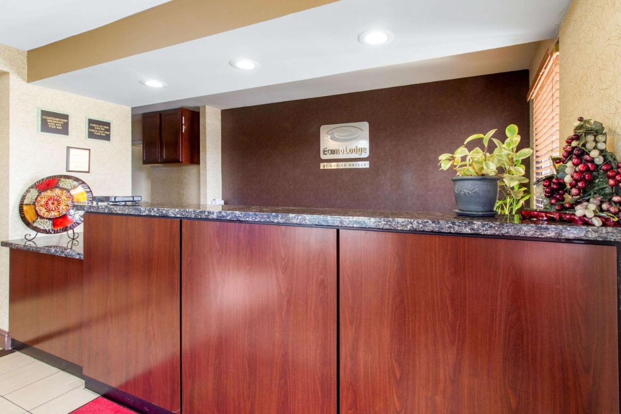 לנור סיטי Econo Lodge מראה חיצוני תמונה