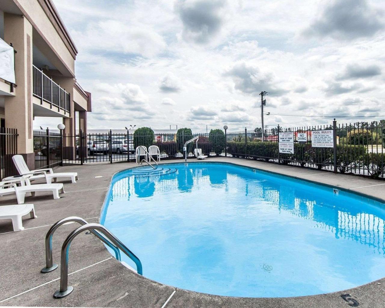 לנור סיטי Econo Lodge מראה חיצוני תמונה